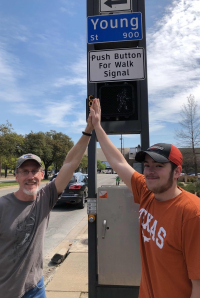 Fotografie de echipă a vânătorii de comori din Dallas